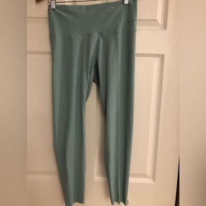 NIKE Zenvy Gentle Support High Waist